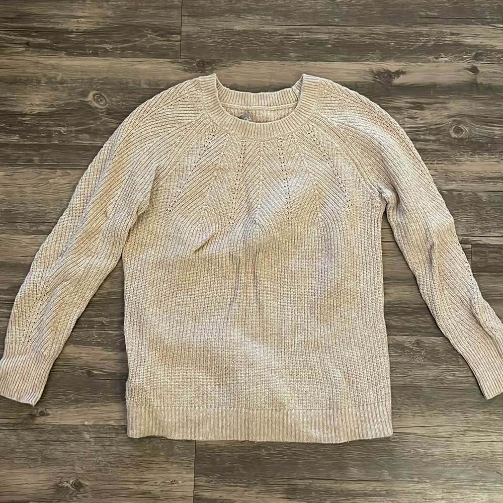 Loft tan sweater with knitted pattern